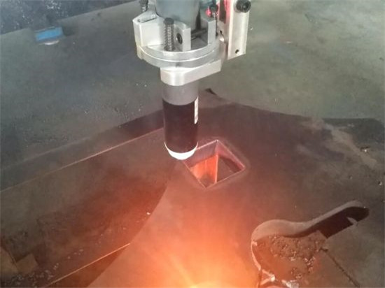 prenosni CNC plamen / plazma rezanje mašina čelika 8mm CNC metalna mašina za sečenje bronze bakra