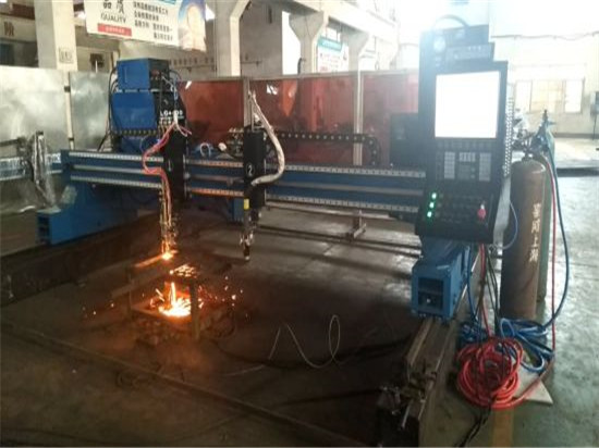 1500 * 3000mm 100A prenosna CNC plazma rezna mašina od inoxa
