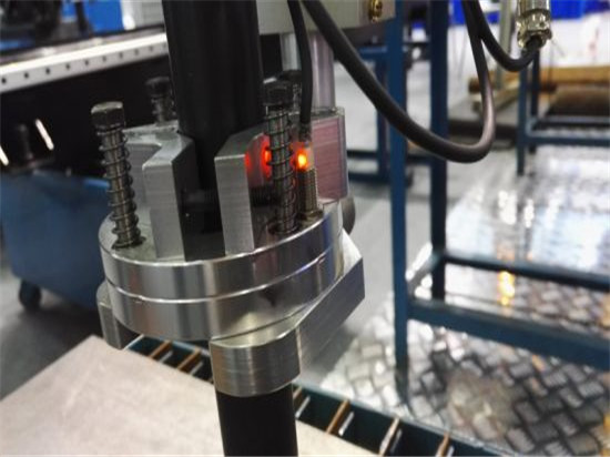 Čelična plazma mašina za sečenje inoxa od ugljeničnog čelika